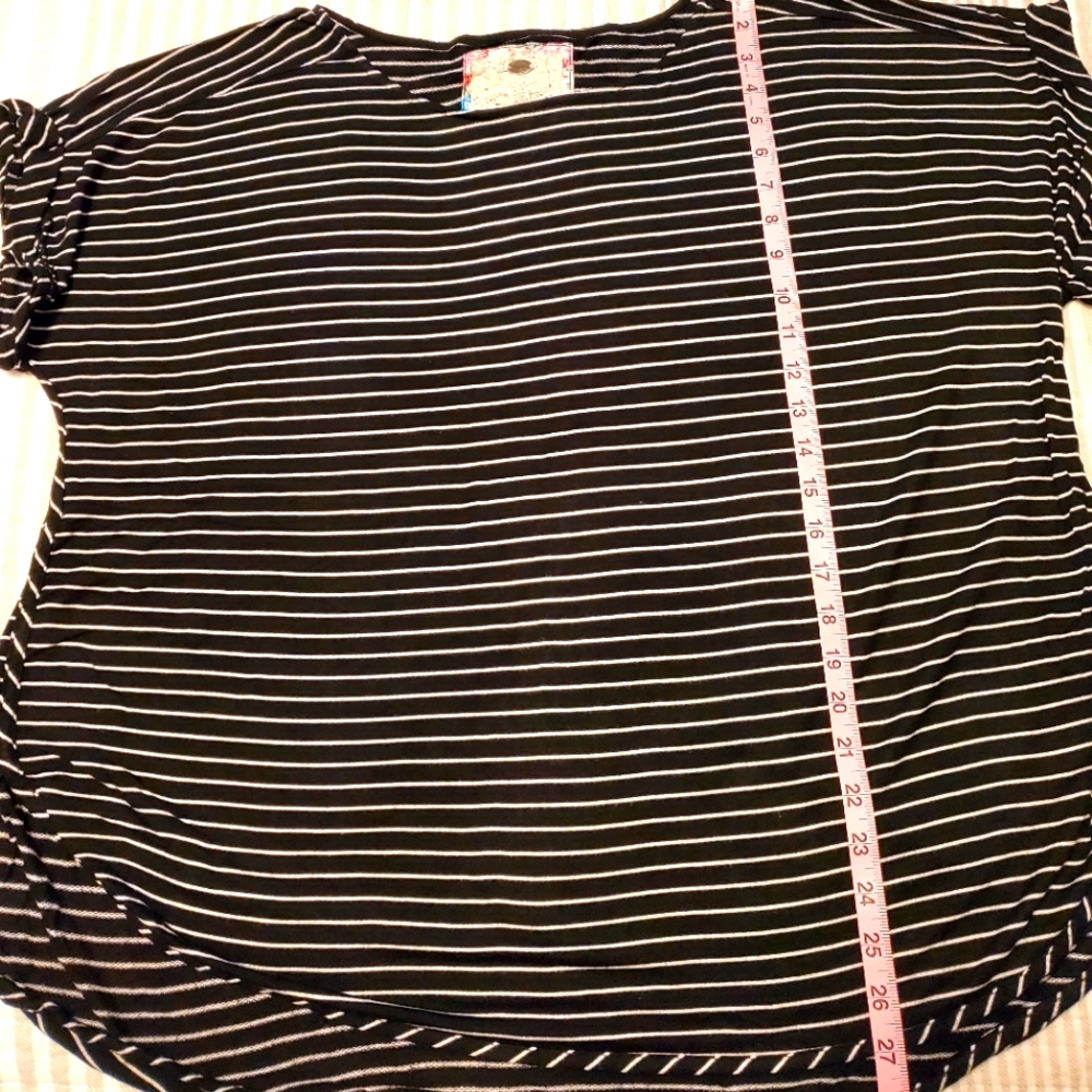 1X Jersey Black/ White Stripe Shirt/Blouse